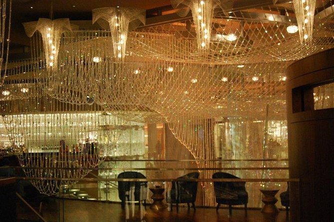 1.5-Hour Las Vegas Strip Limo Tour with Champagne and Photo Stops - Foundation Room: the optional finish