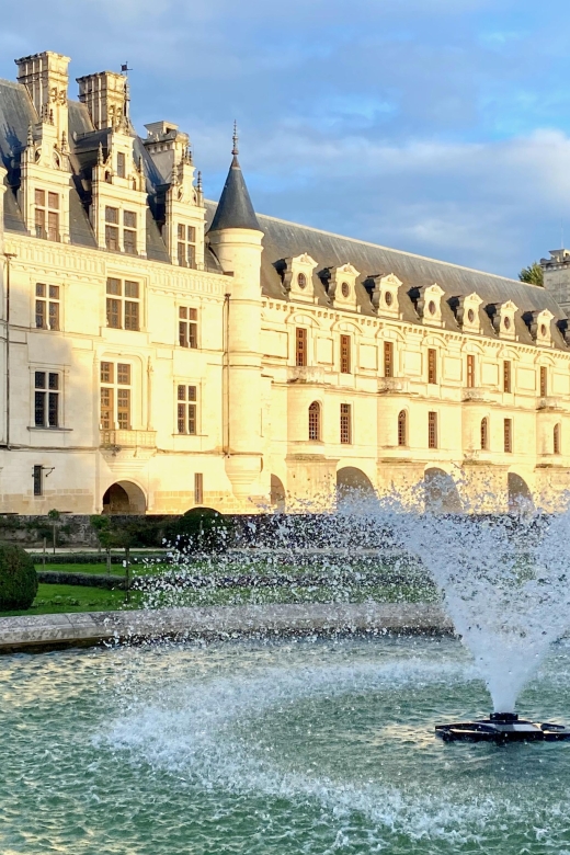 2-day Private Top 6 Loire Valley Castles from Paris Mercedes - A family winery between the castles
