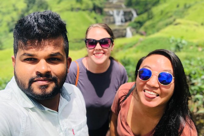 6 Day Round Tour in Sri Lanka With Chauffeur - Day 4: Tea country, Ramboda Falls, and Gregory Lake
