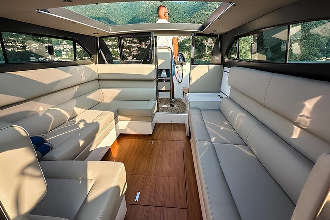 7-11 Guests Luxury Limousine Boat Private Tour of Lake Como - Key points to know before booking