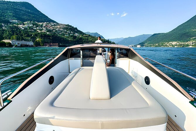 7-11 Guests Luxury Limousine Boat Private Tour of Lake Como - Isola Comacina and the Orrido di Nesso