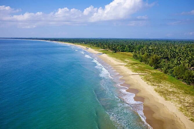 8 Days Tour Sri Lanka (Hotels, Breakfast, Dinner & Luxury Car) - Day 7: Colombo’s final city sights