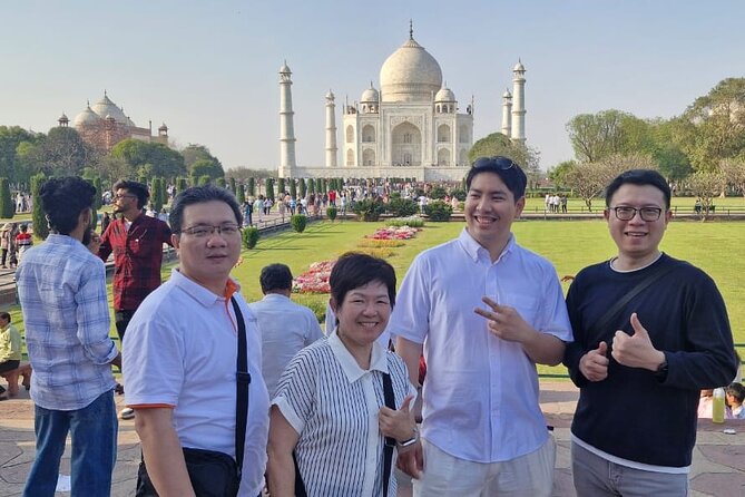 Agra Private Luxury Car Sightseeing Tour - Key points at a glance