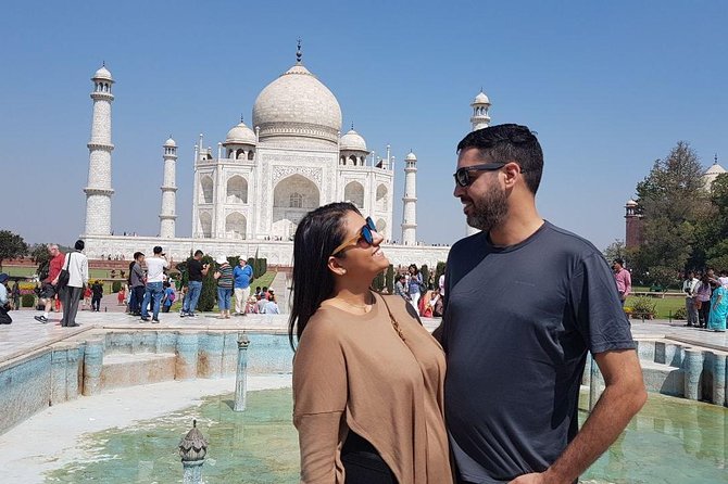 Agra Sightseeing & Shopping Tour by Private Car with Guide - Shopping for Agra’s Traditional Crafts