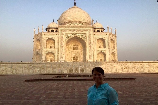 Agra Taj Mahal Day Tour By Luxury Car With Tour Guide - Key points to know before booking
