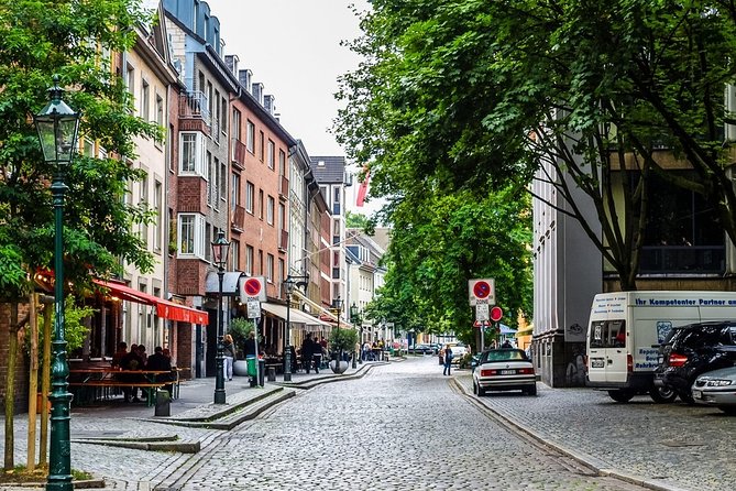 Airport Transfer: Airport DUS to Dusseldorf by Luxury Car - A private car, not a guided city introduction