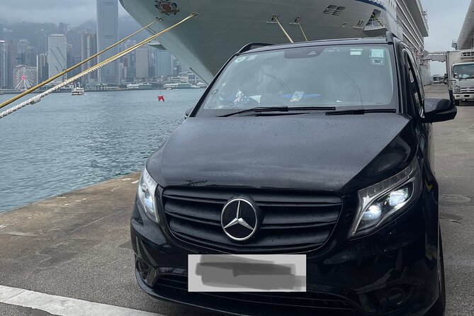 AIRPORT TRANSFER service Kowloon with Mercedes Benz - Finding your driver at Hong Kong airport