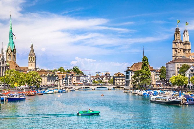 Airport Transfer: Zurich Airport ZRH to Zurich by Luxury Van - The luggage question deserves more attention