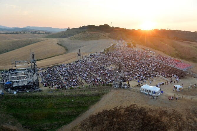 Andrea Bocelli concert LAJATICO Limousine Service from Florence - The drive to Teatro del Silenzio