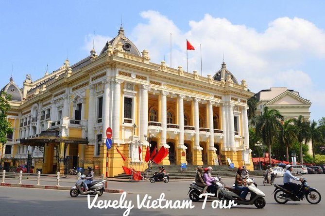 Ao dai Vietnam photograph tour with private car - Why an ao dai makes Hanoi more photogenic