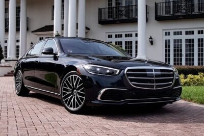 Arrival from Basel Airport BSL to Basel City by Luxury Vehicle