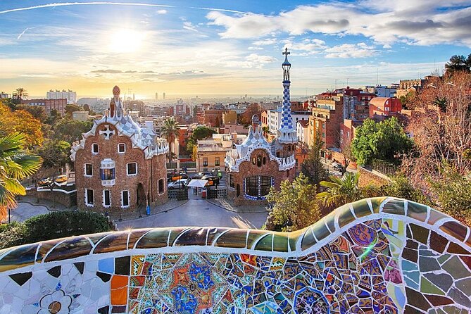 Arrival Transfer from Barcelona Airport BCN to Barcelona in Private Car/Van - Booking, cancellation, and practical limits