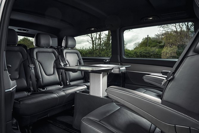 Arrival Transfer: Madrid Airport MAD to Madrid in Luxury Van - A 25-minute private ride into Madrid