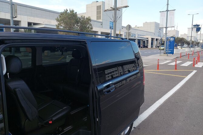 Athens Airport to Athens Hotels Private Transfer with Luxury Car - Punctuality, Helpfulness, and Local Advice