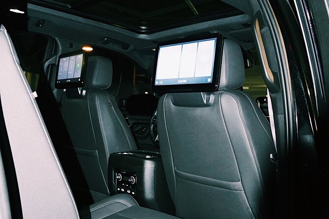 Atlanta Arrival Chauffeur Driven Transport by Executive SUV - Chauffeur quality: usually polished, but not guaranteed