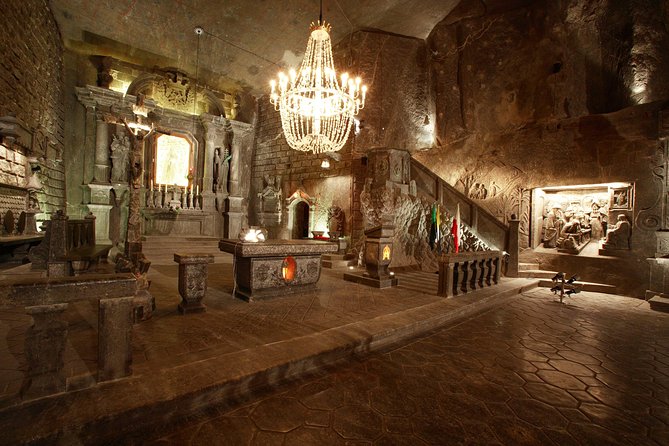 Auschwitz-Birkenau and Wieliczka Salt Mine Day Tour from Krakow with private car - Timing, pickup, and the long-day reality