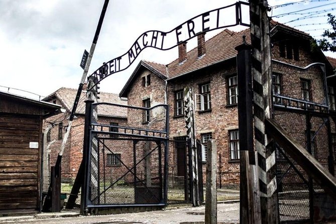 Auschwitz-Birkenau guided tour from Krakow - private car - Auschwitz I, the first part of the visit
