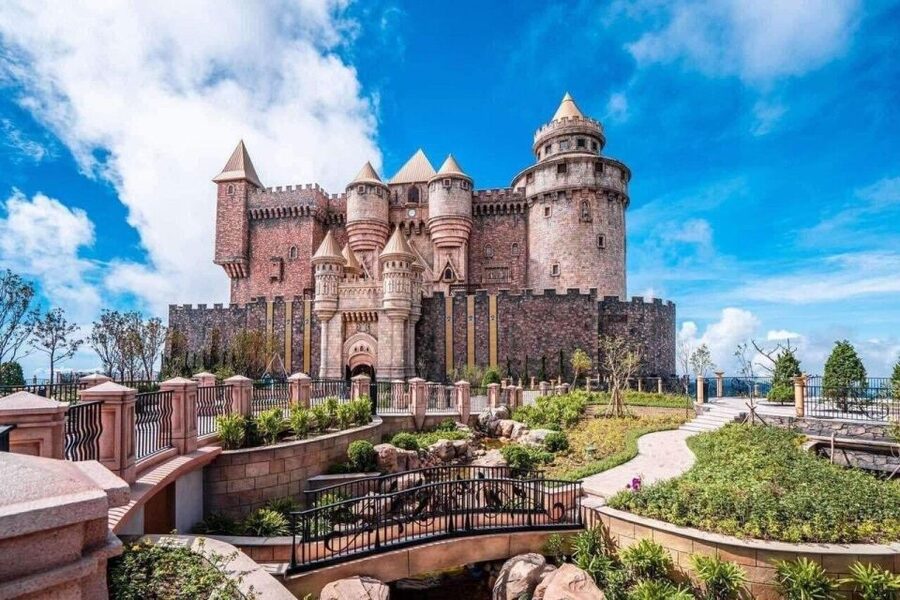 Ba Na Hills & Golden Bridge Private Car from Hoi An/Da Nang - Taking the Second Cable Car to French Village