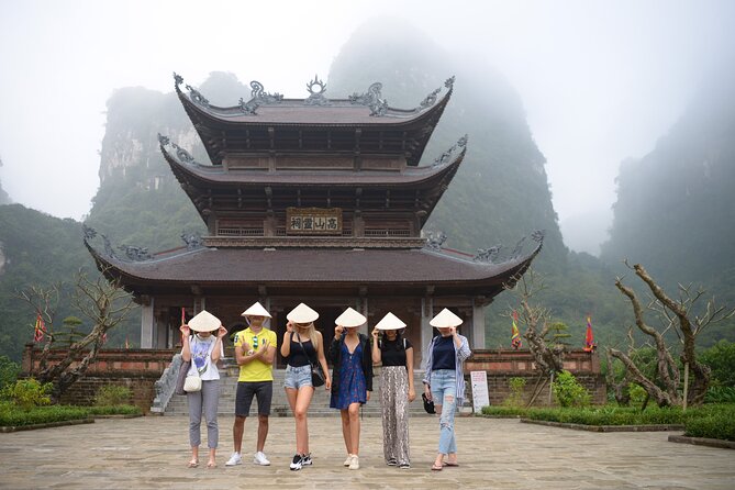 Bai Dinh pagoda - Trang An 1 day with Limousine bus - Trang An by boat: the best part for scenery
