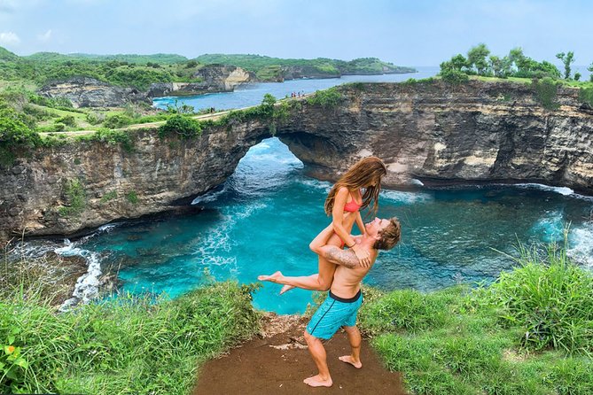 Bali-Nusa Penida. West Part. Private car. All-inclusive - The private car is the tour’s biggest practical advantage