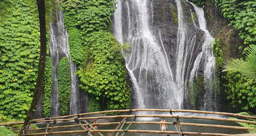 Bali: Temple Lake, Jungle Waterfall, Rice Field & Tanah Lot - Ulun Danu Beratan and the Temple on the Water
