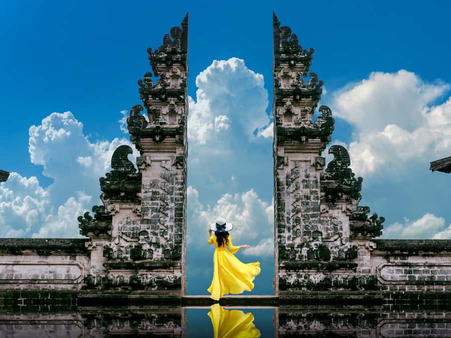 Bali: The Gate of Haven Trip Private Tour, Luxury Car - Tirta Gangga brings a calmer rhythm