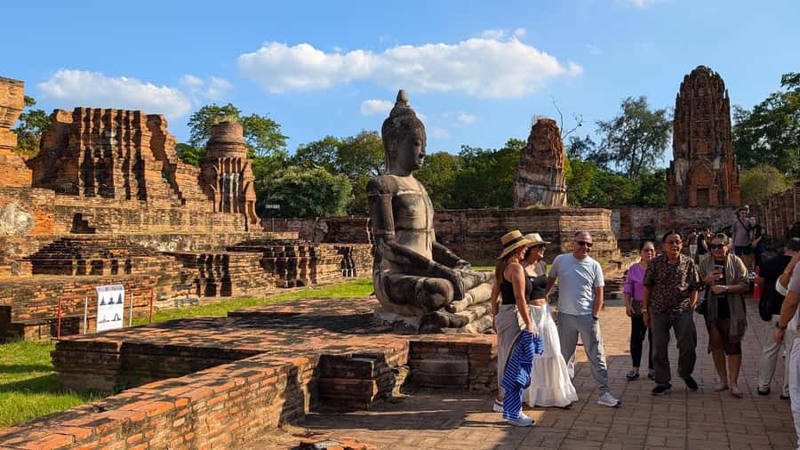 Bangkok: Ayutthaya Day Trip by Private Car with Boat Tour - Lunch is your decision, not part of the package