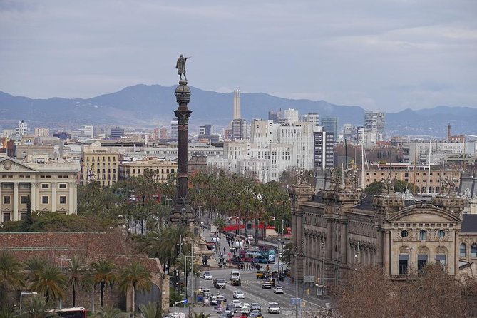 Barcelona Highlights Private Tour with Driver and Official Guide - Sagrada Familia from the outside