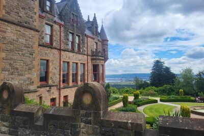 Belfast & Giants Causeway Luxury Mercedes Private Tour for 6 pax
