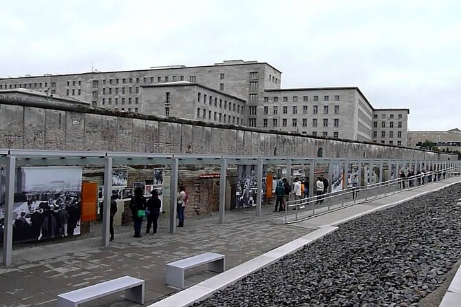 Berlin City Tour by Private Car - The Berlin Wall Memorial and the reality of division