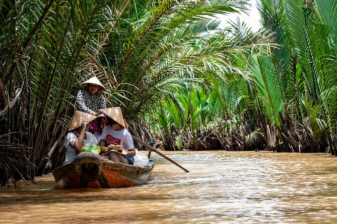 BIG BOSS private LIMOUSINE DAY TRIP TO MEKONG DElTA - Lunch is included, with one important caution