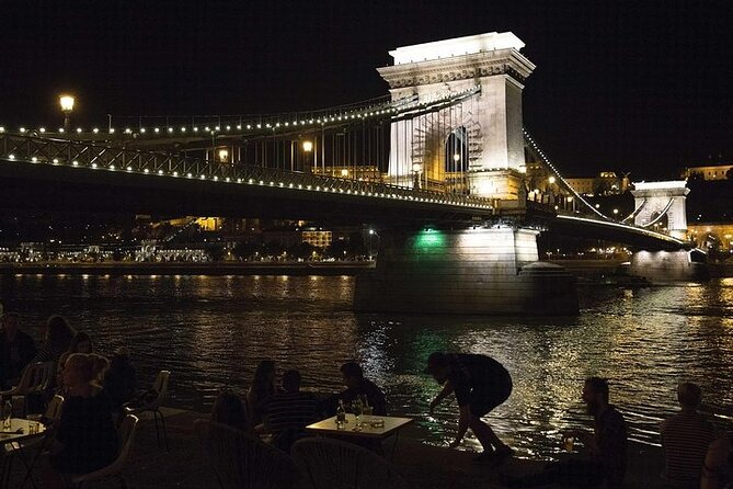 Budapest Evening Sightseeing Cruise with your own Chauffeur - Key points to know