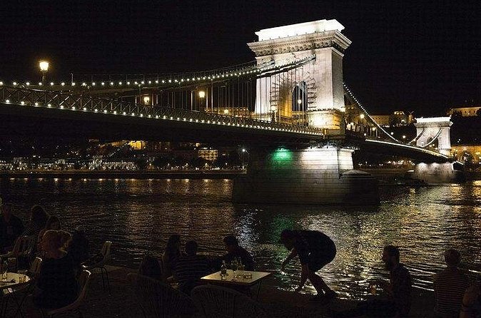 Budapest Evening Sightseeing Cruise with your own Chauffeur - How to judge the $125.77 price