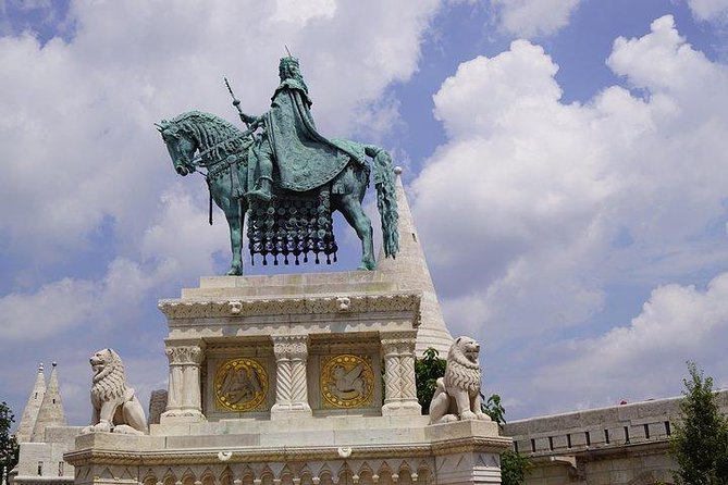 Budapest Private 2 hrs. Mercedes Sightseeing Tour - Pickup, timing, and the reliability question