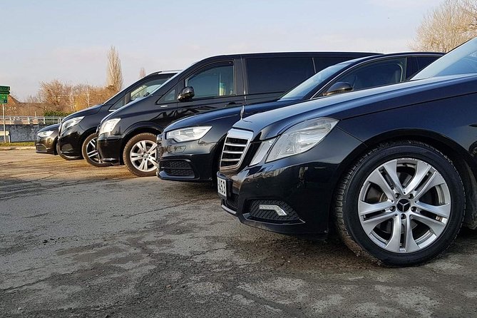 Budapest Private Round Trip Airport Transfer in a Luxury Car - What you should confirm before departure