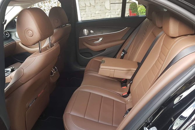 Budapest to Vienna Private Transfer in a Luxury Car - Booking details that deserve attention