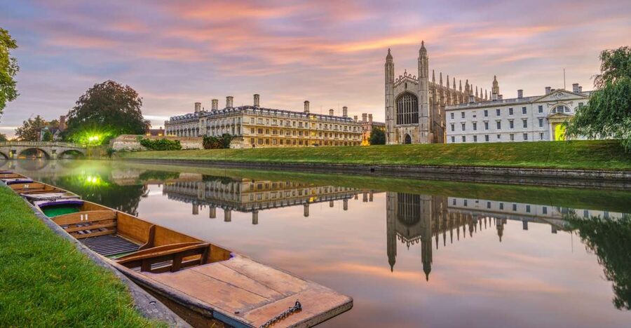 Cambridge: Chauffeured Punting Tour - Key points at a glance