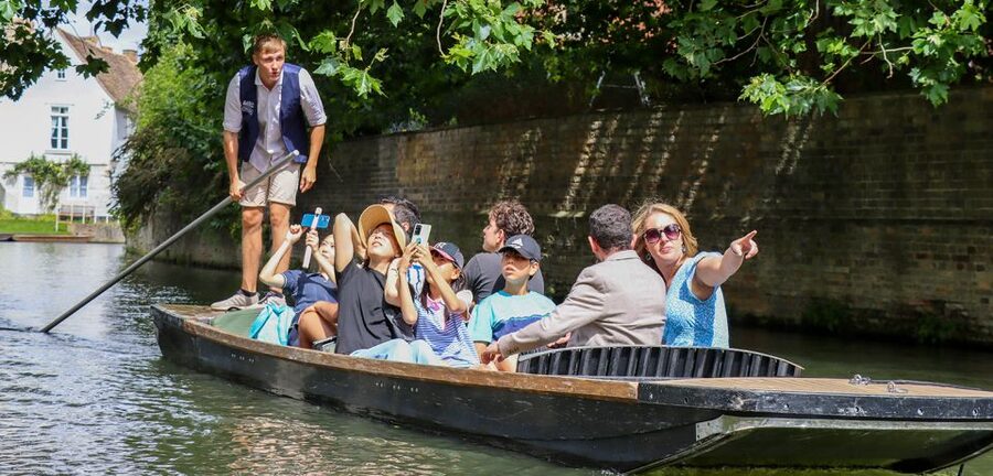 Cambridge: Shared Chauffeured Punting Tour - Who will enjoy this Cambridge cruise most