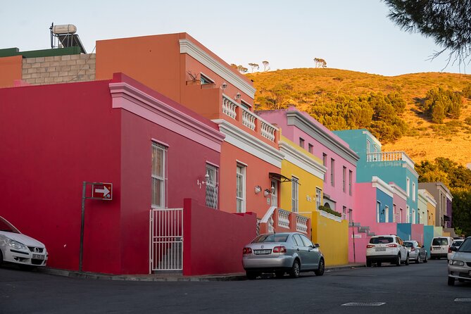 Cape Peninsula &Penguin Sightseeing in Private Car Full Day Tour - Bo-Kaap and Camps Bay: a fast start with big views