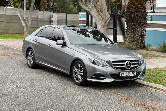 Cape Town Airport Transfers and Chauffeur Drive to all Hotels - Booking and cancellation details worth noting