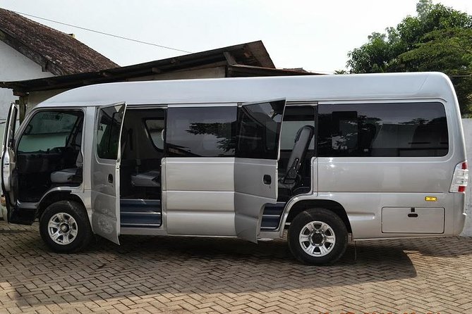 Car Hire with Chauffeur >> Driving around Lombok or visit Gili Islands - Beaches, village life, and local culture