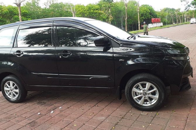 Car Rental With Driver 8-10 hours Tour - Minivan Toyota Avanza - What the Toyota Avanza Means for a Group of Five