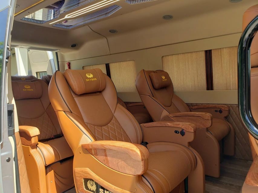 Car rental with Driver in Sapa (4 hours) - Communication and the role of the driver