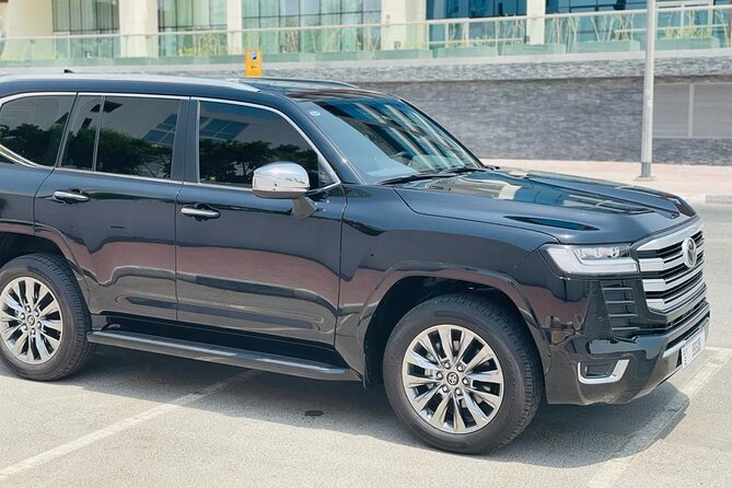 Cars With Driver Availabe In Dubai for daily basis - Air conditioning, comfort, and vehicle choice