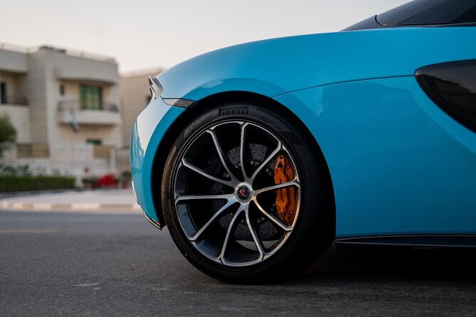 Cars With Driver Availabe In Dubai for daily basis - Booking details and the cancellation rule