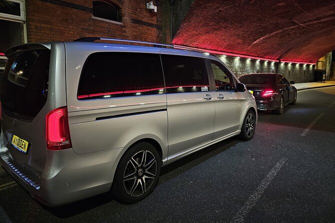 Chauffeur Limo Service From Heathrow Airport to London any Hotels - From Heathrow arrivals to your London hotel