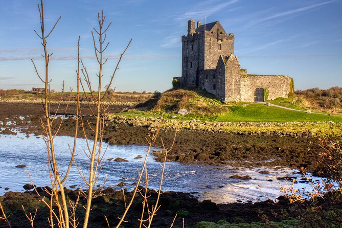 Chauffeur Private Cliffs of Moher Day tour from Dublin - The return journey and the extra castle photo stop