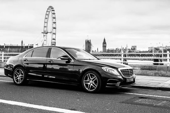 Chauffeur Service For Airport Transfers in London 2025 - Fees included, tipping already handled