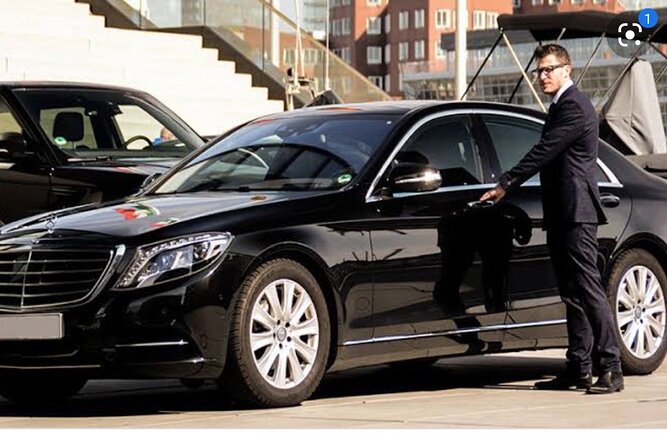 Chauffeur Service For Airport Transfers in London 2025 - A practical booking checklist