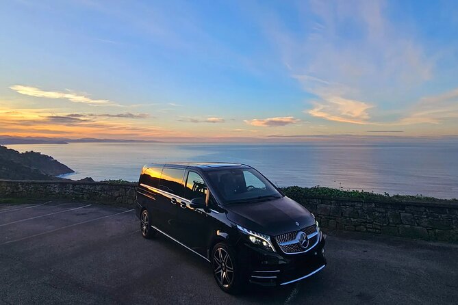 Chauffeured car Transfers to Saint Jean Pied de Port - Sedan or minivan for up to seven people